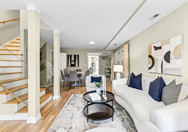 Photo 3 of Single family home for sale at 2534 W Haddon Ave, Chicago, IL 60622 | MLS# 12754237 | Listing updated on 2026-09-15