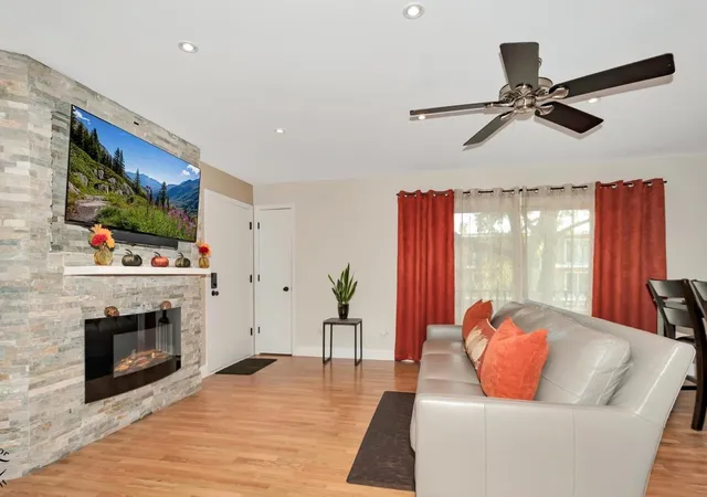 Photo 2 of Condo for sale at 9649 S Harlem Ave #2C, Chicago Ridge, IL 60415 | MLS# 12754283 | Listing updated on 2026-09-14
