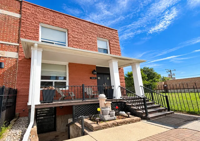 Photo 1 of Townhouse for sale at 3839 S Giles Ave, Chicago, IL 60653 | MLS# 12754286 | Listing updated on 2026-10-22
