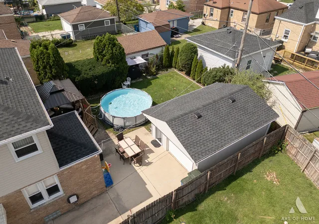 Photo 4 of Single family home for sale at 9510 Davis St, Franklin Park, IL 60131 | MLS# 12754288 | Listing updated on 2026-09-18