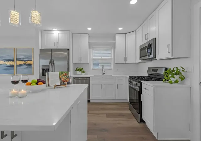 Photo 3 of Multi family home for sale at 651 Beau Ct, Des Plaines, IL 60016 | MLS# 12754290 | Listing updated on 2026-09-30