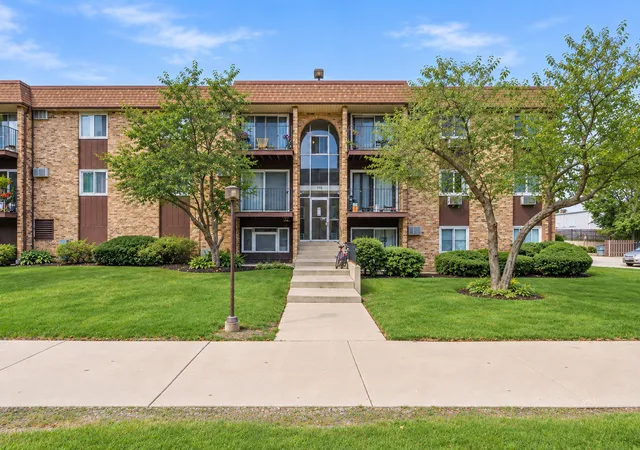 Photo 1 of Condo for sale at 705 Heritage Dr #8-310, Hoffman Estates, IL 60169 | MLS# 12754298 | Listing updated on 2026-09-16