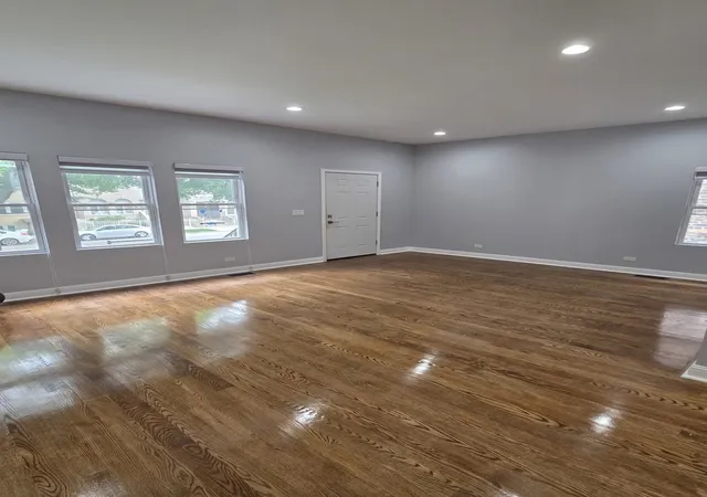 Photo 2 of Single family home for sale at 3128 S Parnell Ave, Chicago, IL 60616 | MLS# 12754302 | Listing updated on 2026-09-14