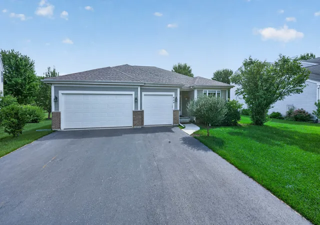 Photo 1 of Single family home for sale at 840 Verdi Ct, Woodstock, IL 60098 | MLS# 12754311 | Listing updated on 2026-09-09