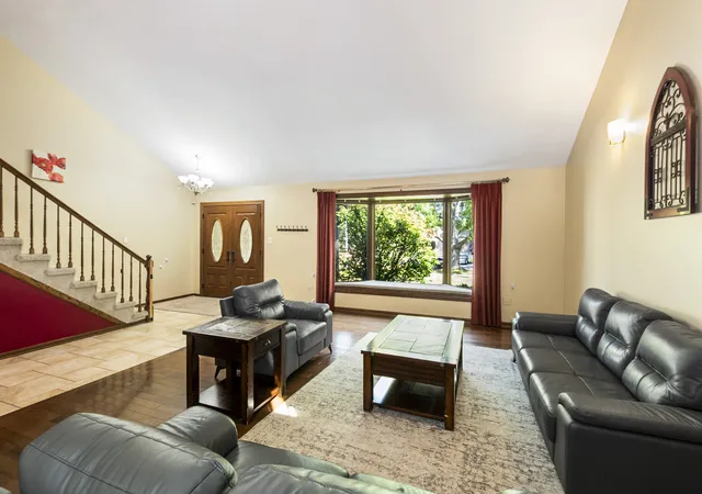 Photo 3 of Single family home for sale at 14620 S Bridle Ct, Homer Glen, IL 60491 | MLS# 12754325 | Listing updated on 2026-09-15