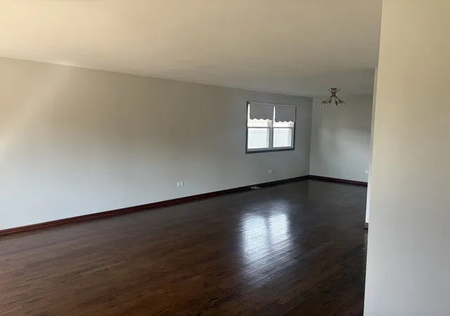 Photo 4 of Single family home for sale at 10017 Menard Ave, Oak Lawn, IL 60453 | MLS# 12754338 | Listing updated on 2026-09-13