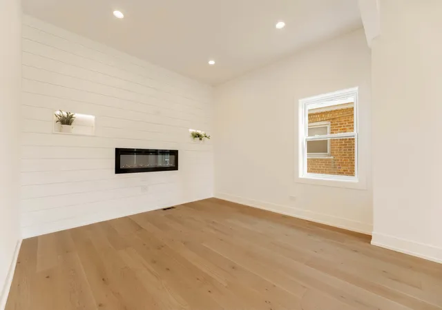 Photo 3 of Single family home for sale at 5721 S Newcastle Ave, Chicago, IL 60638 | MLS# 12754343 | Listing updated on 2026-09-14
