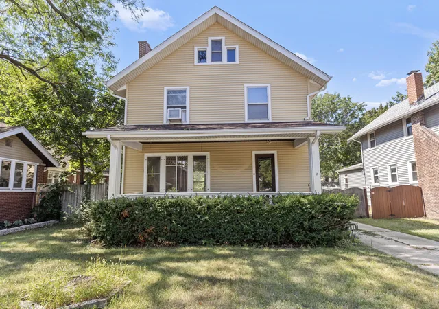 Single family home for sale at 1818 Cumberland St, Rockford, IL 61103 | MLS# 12754360