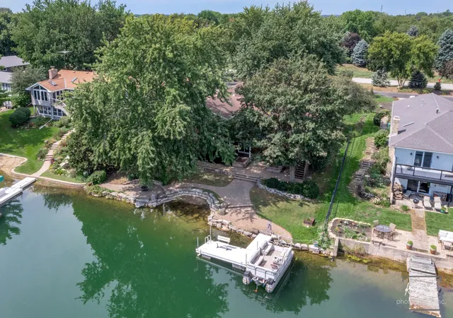 Photo 3 of Single family home for sale at 13607 S Lake Dr, Plainfield, IL 60544 | MLS# 12754362 | Listing updated on 2026-09-19