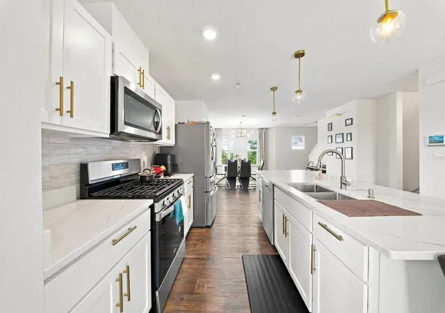 Photo 4 of Townhouse for sale at 1446 Yosemite Way, Pingree Grove, IL 60140 | MLS# 12754368 | Listing updated on 2026-09-15