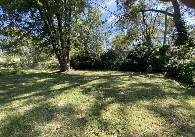 Photo 17 of Single family home for sale at 1429 Ambassador Ln, Ford Heights, IL 60411 | MLS# 12754375 | Listing updated on 2026-09-22
