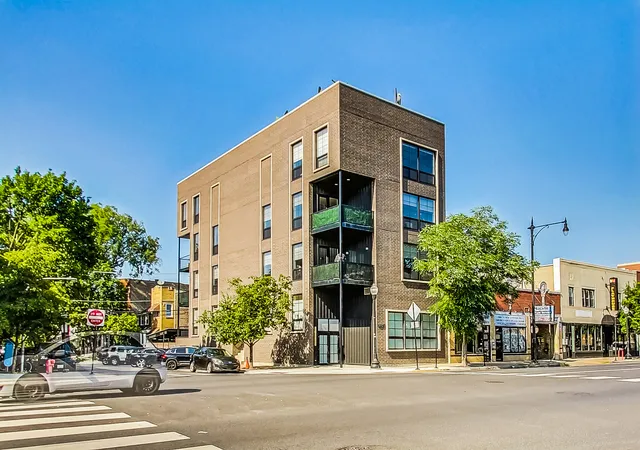 Photo 2 of Condo for sale at 3024 W Irving Park Rd #3S, Chicago, IL 60618 | MLS# 12754404 | Listing updated on 2026-09-15