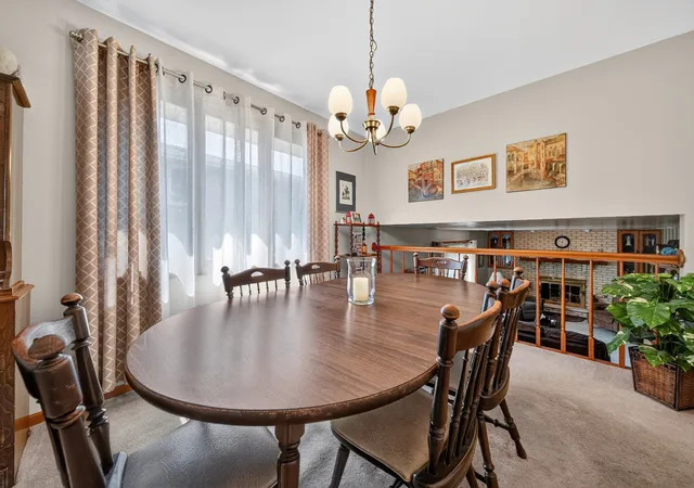 Photo 4 of Single family home for sale at 9708 S 81st Avenue, Palos Hills, IL 60465 | MLS# 12754407 | Listing updated on 2026-09-14