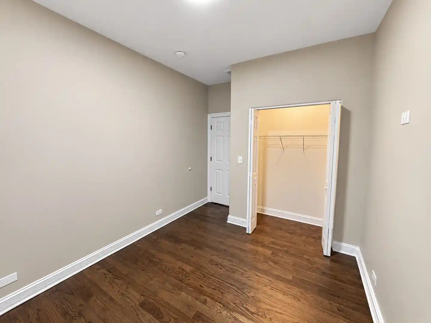Listing Photo 25 - Condo for sale in 543 E 43Rd St located at 543 E 43Rd St, Chicago, IL 60653 - Unit #2E