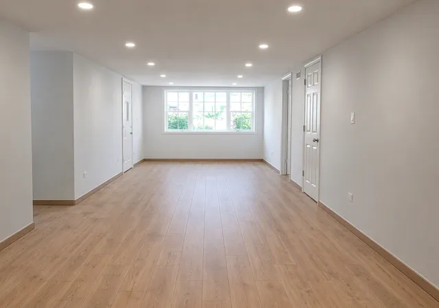 Listing Photo 5 - Condo for sale in building located at 6042 W Addison St, Chicago, IL 60634