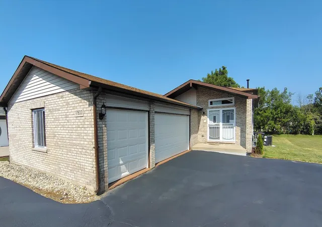 Photo 1 of Single family home for sale at 17933 Kedzie Ave, Hazel Crest, IL 60429 | MLS# 12754465 | Listing updated on 2026-09-17