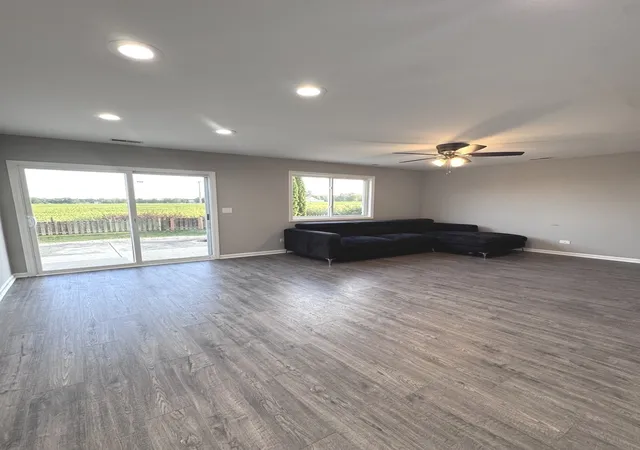 Photo 4 of Single family home for sale at 70 E Meadow Dr, Cortland, IL 60112 | MLS# 12754484 | Listing updated on 2026-09-15