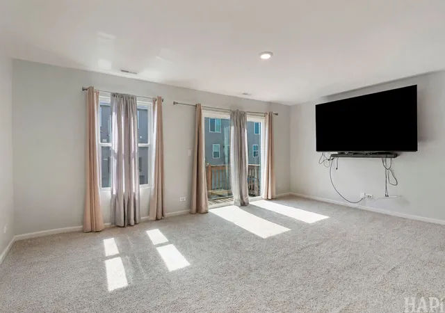 Photo 4 of Townhouse for sale at 2368 Alison Ave, Pingree Grove, IL 60140 | MLS# 12754485 | Listing updated on 2026-09-15