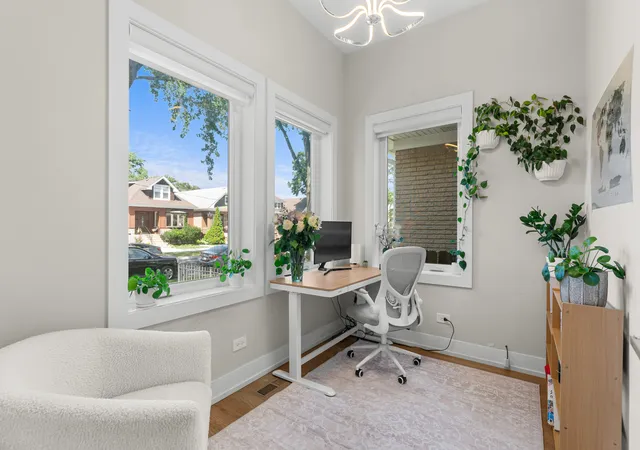 Photo 3 of Single family home for sale at 5047 W Winnemac Ave, Chicago, IL 60630 | MLS# 12754500 | Listing updated on 2026-09-19