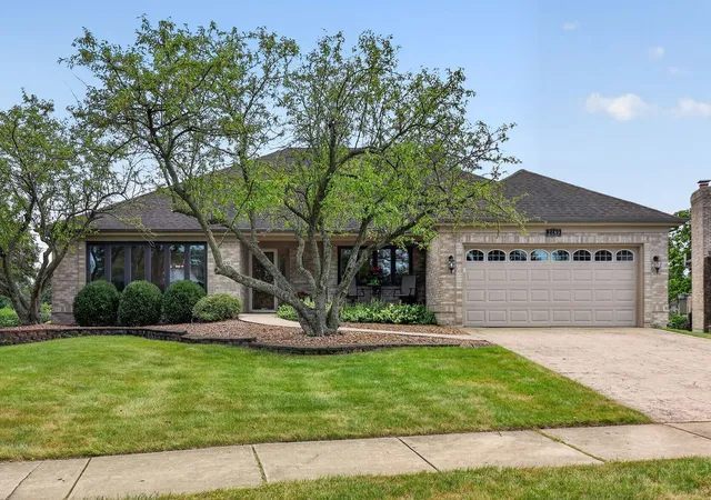 Photo 1 of Single family home for sale at 2189 Hidden Valley Dr, Naperville, IL 60565 | MLS# 12754507 | Listing updated on 2026-09-21