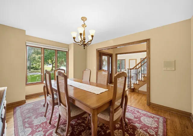 Photo 4 of Single family home for sale at 1024 Trillium Trl, West Chicago, IL 60185 | MLS# 12754533 | Listing updated on 2026-10-04