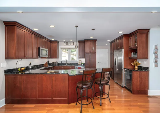 Photo 4 of Single family home for sale at 9129 Mango Ave, Morton Grove, IL 60053 | MLS# 12754534 | Listing updated on 2026-09-13