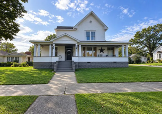 Photo 1 of Single family home for sale at 621 Girard St, Metropolis, IL 62960 | MLS# 12754540 | Listing updated on 2026-09-15