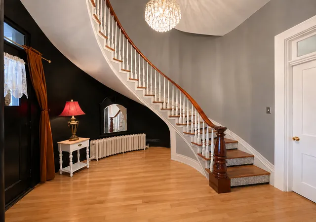 Photo 3 of Single family home for sale at 621 Girard St, Metropolis, IL 62960 | MLS# 12754540 | Listing updated on 2026-09-15