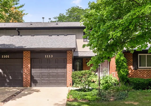 Townhouse for sale at 1113 Loughborough Ct, Wheaton, IL 60189 | MLS# 12754545