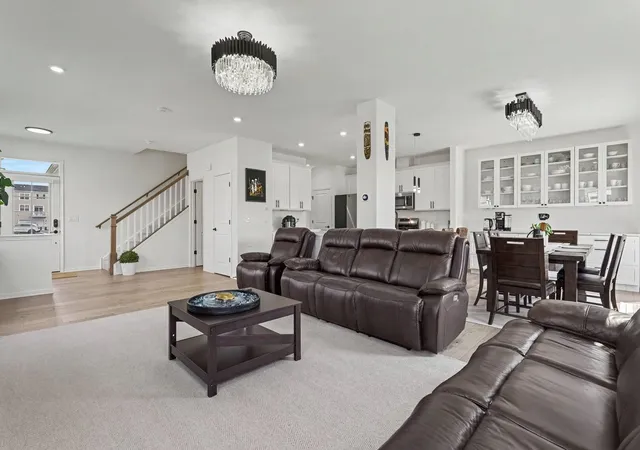 Photo 3 of Townhouse for sale at 4414 Chelsea Manor Cir, Aurora, IL 60504 | MLS# 12754551 | Listing updated on 2026-09-15