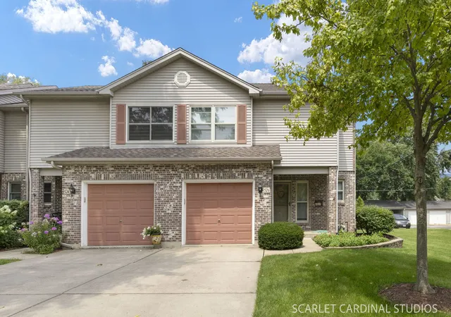 Photo 1 of Townhouse for sale at 526 E Highland Ave, Villa Park, IL 60181 | MLS# 12754569 | Listing updated on 2026-09-18