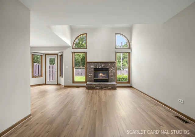 Photo 3 of Townhouse for sale at 526 E Highland Ave, Villa Park, IL 60181 | MLS# 12754569 | Listing updated on 2026-09-18