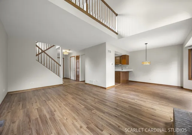 Photo 3 of Townhouse for sale at 526 E Highland Ave, Villa Park, IL 60181 | MLS# 12754569 | Listing updated on 2026-09-18