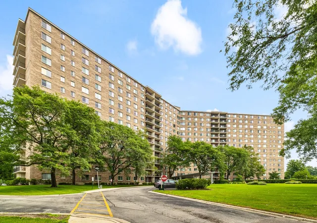 Photo 1 of Condo for sale at (Undisclosed), Chicago, IL 60645 | MLS# 12754603 | Listing updated on 2026-09-15