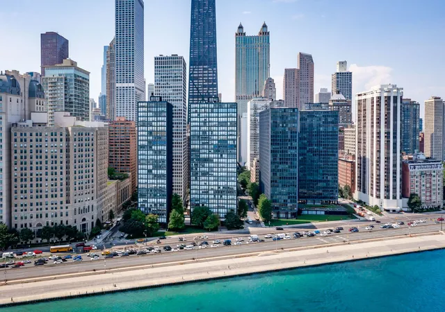 Photo 33 of Condo for sale at 880 N Lake Shore Dr #4B, Chicago, IL 60611 | MLS# 12754624 | Listing updated on 2026-09-12
