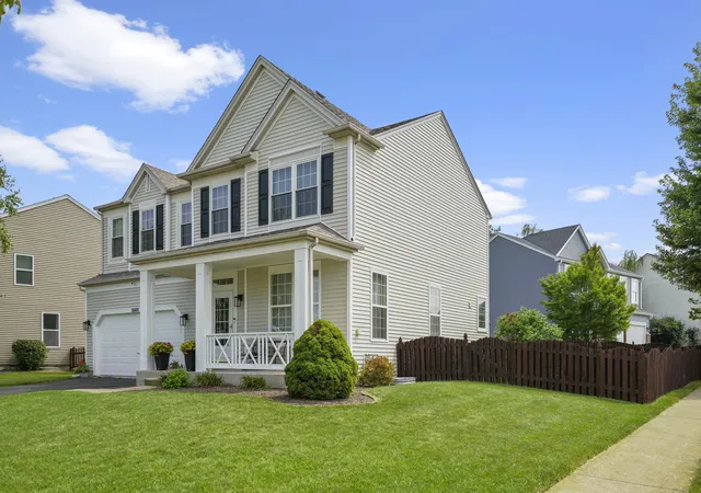 Photo 4 of Single family home for sale at 2800 Great Meadow Dr, Joliet, IL 60432 | MLS# 12754638 | Listing updated on 2026-09-23