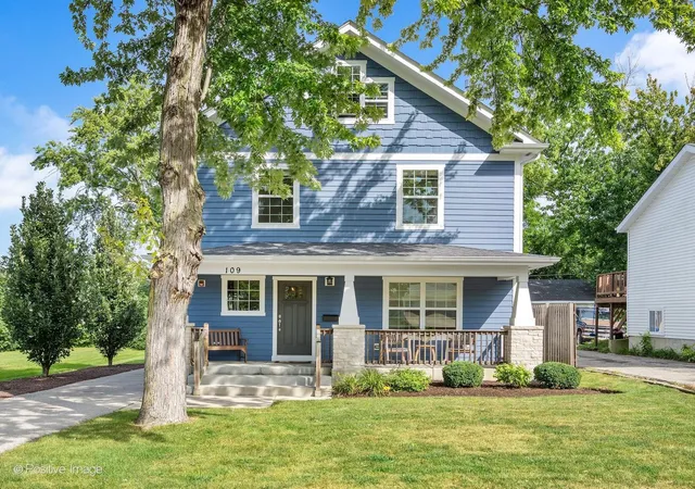 Single family home for sale at 109 Grove Ave, Glen Ellyn, IL 60137 | MLS# 12754661