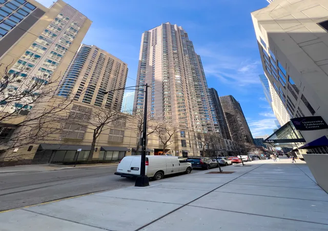Photo 1 of Condo for sale at 401 E Ontario St #1609, Chicago, IL 60611 | MLS# 12754674 | Listing updated on 2026-09-15