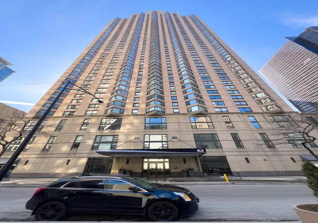 Photo 2 of Condo for sale at 401 E Ontario St #1609, Chicago, IL 60611 | MLS# 12754674 | Listing updated on 2026-09-15