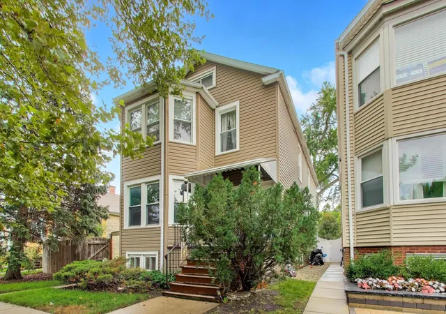Photo 3 of Multi family home for sale at 5753 W Giddings St, Chicago, IL 60630 | MLS# 12754676 | Listing updated on 2026-09-23