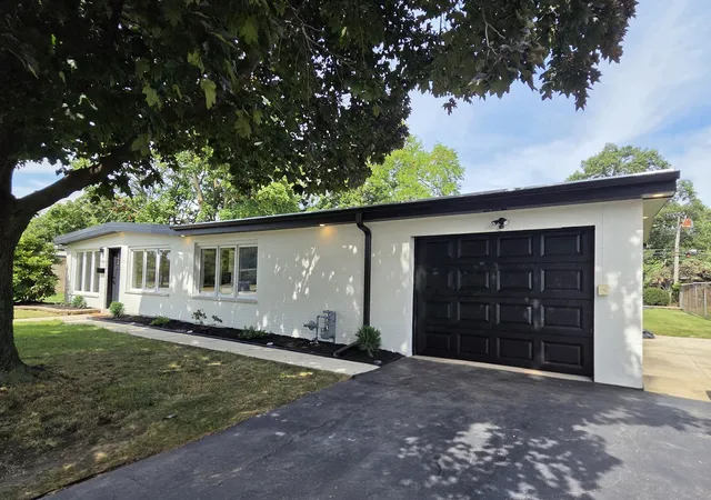 Photo 2 of Single family home for sale at 7906 W 98th Street, Hickory Hills, IL 60457 | MLS# 12754692 | Listing updated on 2026-09-29