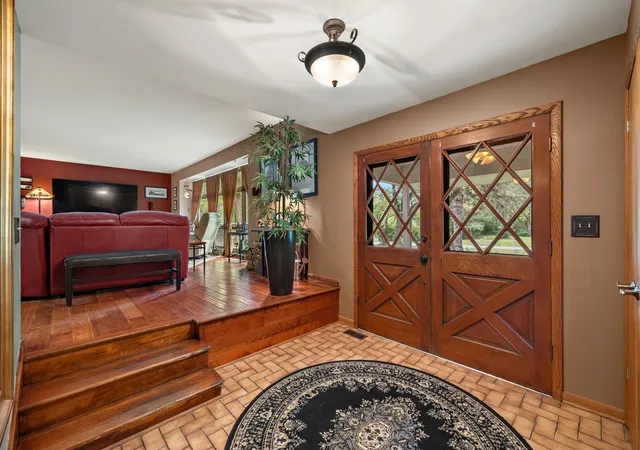 Photo 1 of Single family home for sale at 19616 Kishwaukee Valley Rd, Marengo, IL 60152 | MLS# 12754712 | Listing updated on 2026-10-03