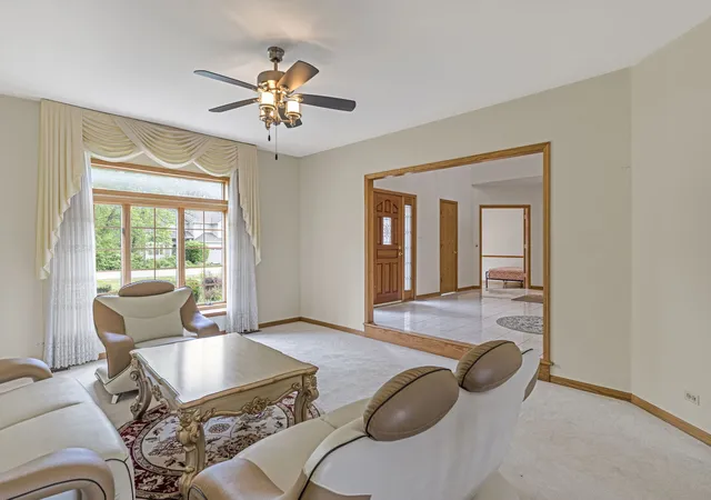 Photo 3 of Single family home for sale at 40322 N Golden Eagle Ct, Antioch, IL 60002 | MLS# 12754727 | Listing updated on 2026-09-21