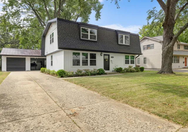 Single family home for sale at 3703 Bluebird Ln, Rolling Meadows, IL 60008 | MLS# 12754737