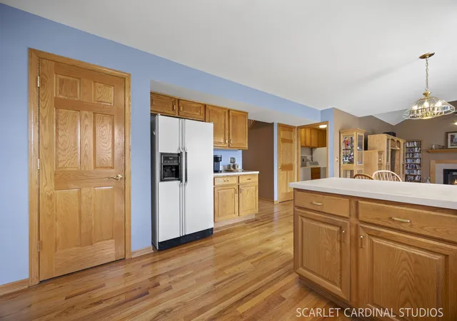 Photo 4 of Single family home for sale at 24850 Vermette Rd, Plainfield, IL 60585 | MLS# 12754747 | Listing updated on 2026-09-24