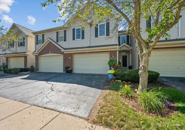 Photo 2 of Condo for sale at 2304 Sandy Crk Dr #2394, Algonquin, IL 60102 | MLS# 12754797 | Listing updated on 2026-09-12