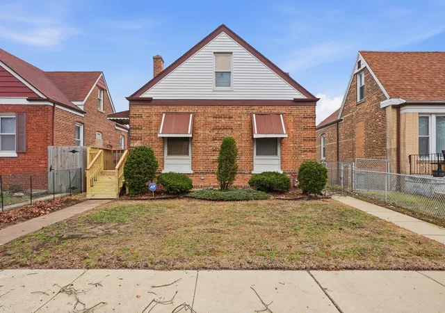 Photo 3 of Single family home for sale at 10941 S Ave C, Chicago, IL 60617 | MLS# 12754807 | Listing updated on 2026-09-15