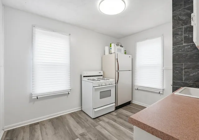 Photo 4 of Single family home for sale at 10941 S Ave C, Chicago, IL 60617 | MLS# 12754807 | Listing updated on 2026-09-15