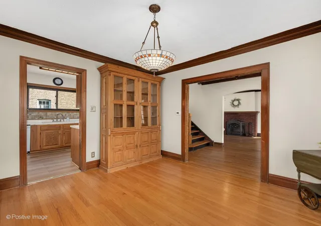 Photo 4 of Single family home for sale at 3510 Rosemear Ave, Brookfield, IL 60513 | MLS# 12754820 | Listing updated on 2026-10-02