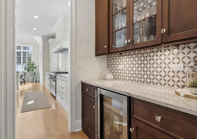 Photo 4 of Single family home for sale at 4837 Montgomery Ave, Downers Grove, IL 60515 | MLS# 12754821 | Listing updated on 2026-09-24
